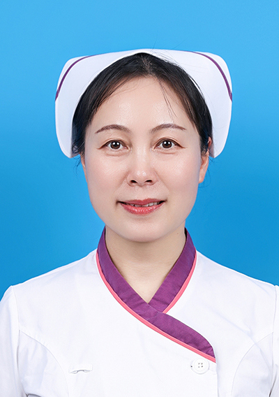 叶彩云