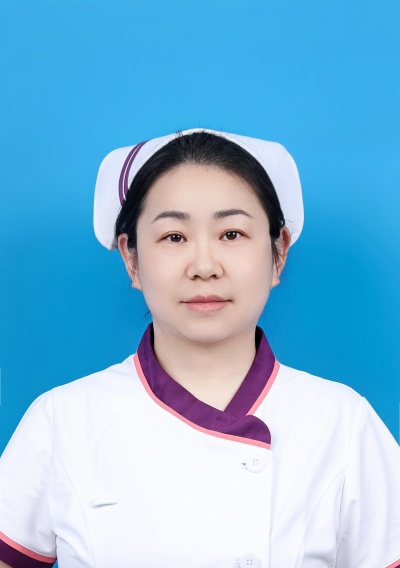 张  林