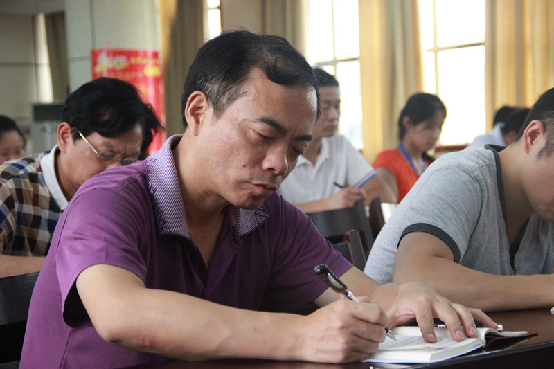 C:\Documents and Settings\Administrator\妗岄潰\44444.jpg