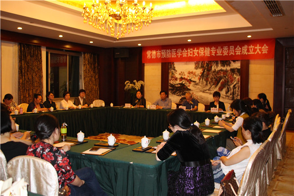 易赛楠拍摄 (3).jpg